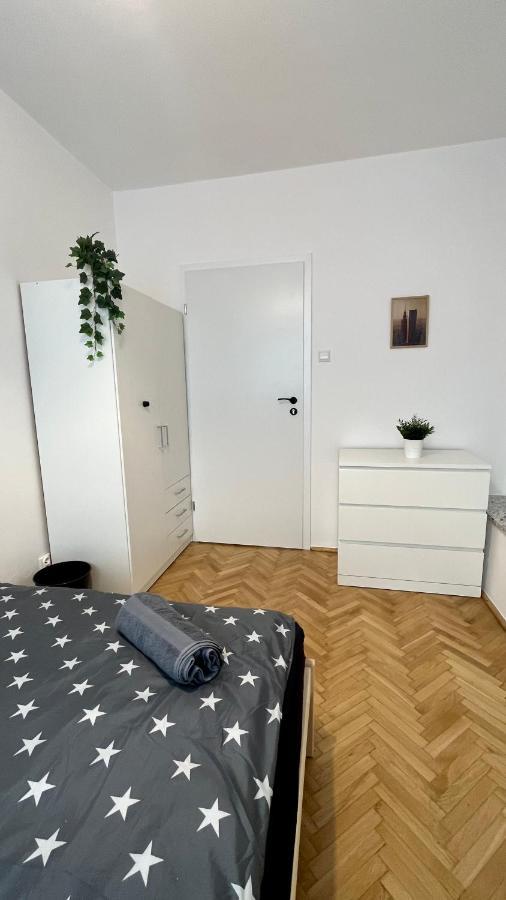 Warszawa Krucza Pokoje Exterior foto