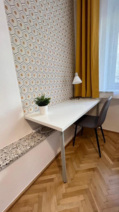 Warszawa Krucza Pokoje Exterior foto